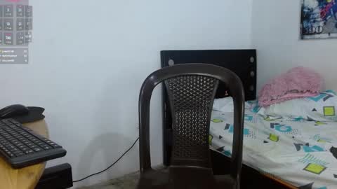 Snapshot of andrew_ag chatting on 01.09.25 Andrew G online show from 01.09.25