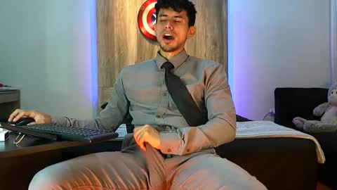 Andrew online show from 10.21.25