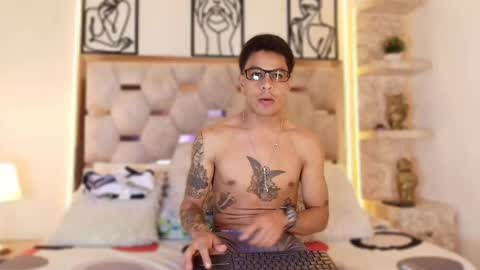 andrew_haalls online show from 11.15.25