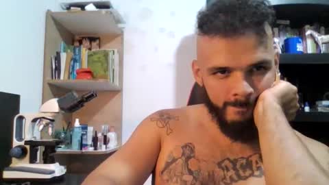 andrew_jaay online show from 10.31.25