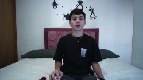 andrew restrepo online show from 10.18.25