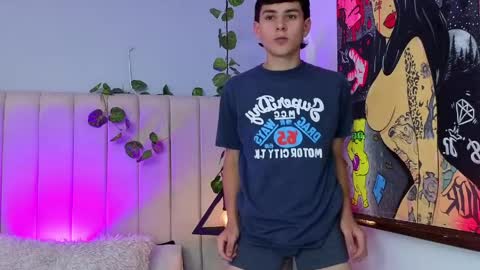 andrew restrepo online show from 04.04.26