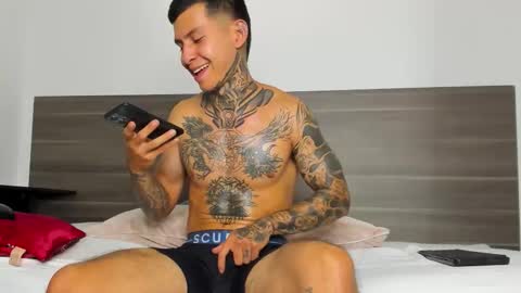 andrew_sanders69 online show from 11.22.25