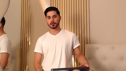 Andrew online show from 02.05.25