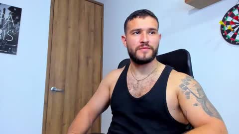 Snapshot of andrewdiaz_ chatting on 10.14.25 Andrew Diaz online show from 10.14.25