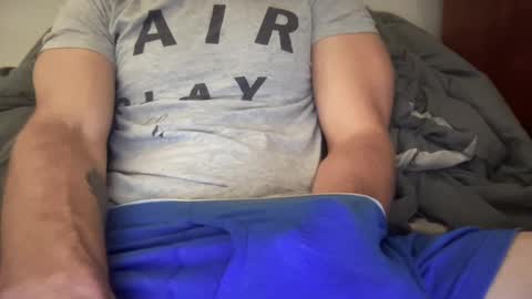 Snapshot of andrewholdsteady chatting on 10.05.25 andrewholdsteady online show from 10.05.25