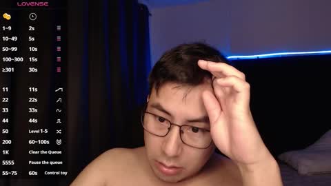 Snapshot of andrewmhilton_ chatting on 10.01.25 andrewmhilton_ online show from 10.01.25