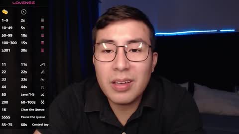 Snapshot of andrewmhilton_ chatting on 10.21.25 andrewmhilton_ online show from 10.21.25