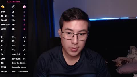 Snapshot of andrewmhilton_ chatting on 11.08.25 andrewmhilton_ online show from 11.08.25