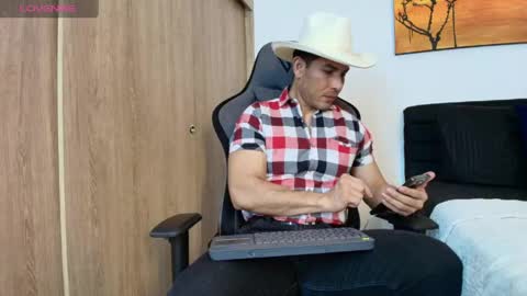 andrewstelee online show from 04.15.26