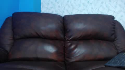 Snapshot of andreww_whitee chatting on 12.21.24 AndreW White online show from 12.21.24