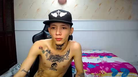 Snapshot of andrey_mishel_hot chatting on 02.08.25 andrey_mishel_hot online show from 02.08.25