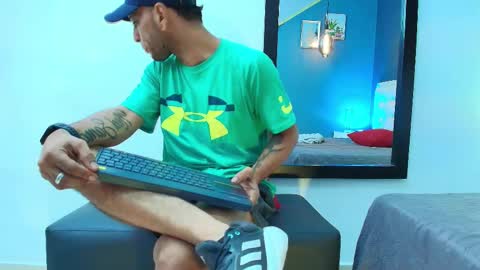   online show from 02.12.25