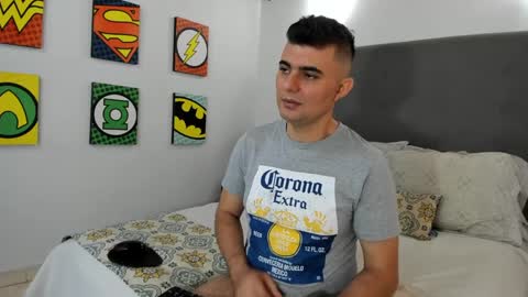 andrhes muller online show from 02.17.25