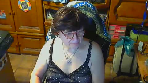 androgynia online show from 01.19.26