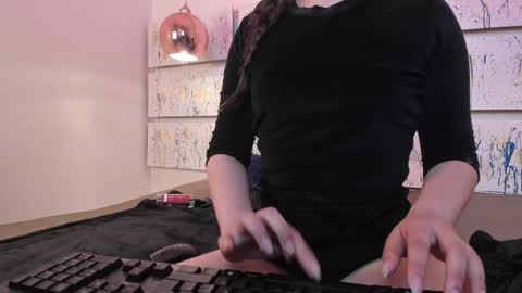   online show from 01.15.25