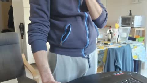 androx77 online show from 11.17.25