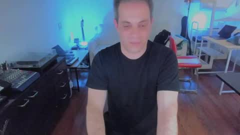 Andrew online show from 10.03.25