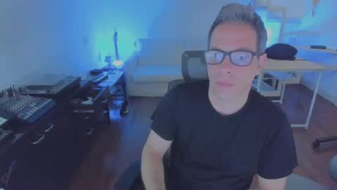 Andrew online show from 11.05.25