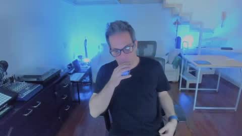 Andrew online show from 11.18.25