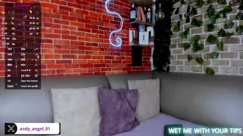 Snapshot of andy_angel1 chatting on 09.30.25 andy angel online show from 09.30.25