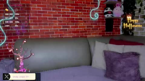 Snapshot of andy_angel1 chatting on 10.21.25 andy angel online show from 10.21.25