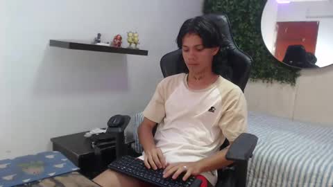 andy_dan1 online show from 01.28.25