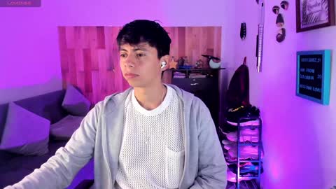 andy_guez_11 online show from 12.07.24