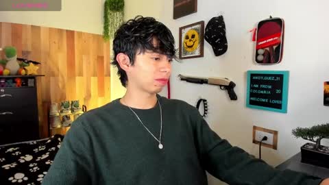 andy_guez_11 online show from 02.19.25