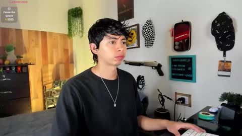andy_guez_11 online show from 03.06.25