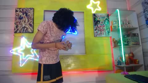 Snapshot of andy_staar18 chatting on 10.17.25 andy online show from 10.17.25