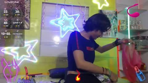 Snapshot of andy_staar18 chatting on 11.03.25 andy online show from 11.03.25