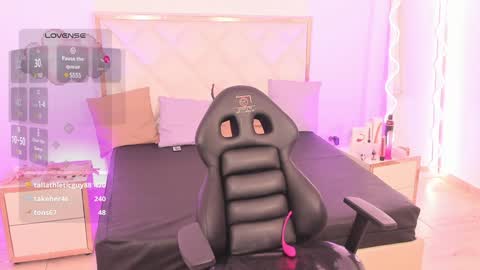 Snapshot of andy_tay1 chatting on 01.22.25 Andy tay online show from 01.22.25