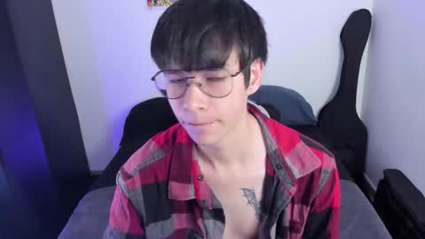 Snapshot of andy_twiink chatting on 10.16.25 twx Andy twink3 online show from 10.16.25