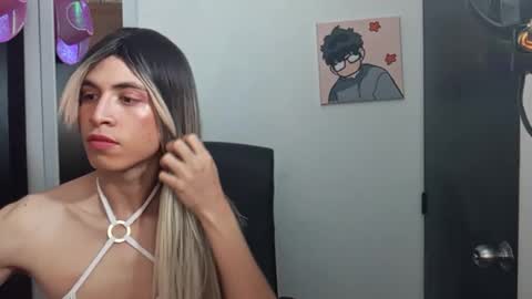 Snapshot of andy_vander chatting on 11.07.25 Andy van der Rose online show from 11.07.25