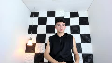 andyfame11 online show from 11.18.25