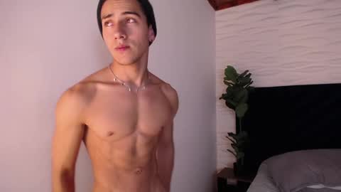 Snapshot of andyjoy_ chatting on 01.21.25 Andy Joy online show from 01.21.25