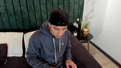 Snapshot of andyjoy_ chatting on 02.17.25 Andy Joy online show from 02.17.25