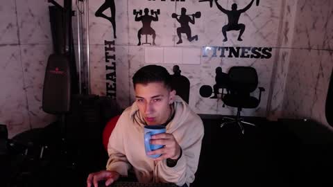 Snapshot of andyjoy_ chatting on 03.03.25 Andy Joy online show from 03.03.25