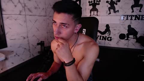 Snapshot of andyjoy_ chatting on 03.03.25 Andy Joy online show from 03.03.25