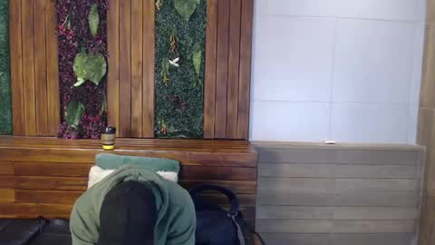 Snapshot of andyjoy_ chatting on 09.12.25 Andy Joy online show from 09.12.25