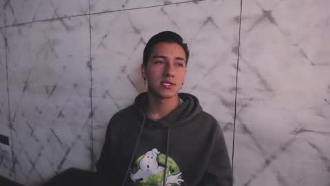 Snapshot of andyjoy_ chatting on 10.12.25 Andy Joy online show from 10.12.25