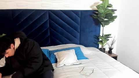 Snapshot of andyjoy_ chatting on 10.18.25 Andy Joy online show from 10.18.25