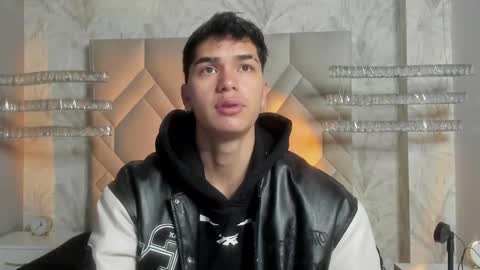 Snapshot of andypalmer_ chatting on 01.04.25 andy palmer online show from 01.04.25