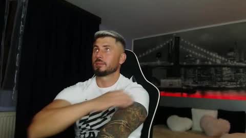 Snapshot of andysoul340 chatting on 10.02.25 Magic Andy online show from 10.02.25