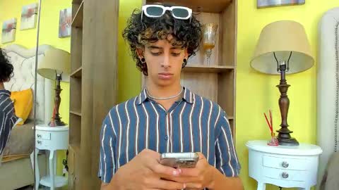 Snapshot of andyxibrat chatting on 10.13.25 andyxibrat online show from 10.13.25