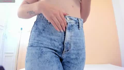 Snapshot of andyylove_jk chatting on 03.05.25 Andy online show from 03.05.25