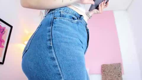 Andy  online show from 02.12.26