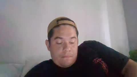 Snapshot of andyzeta10 chatting on 01.06.25 andyzeta10 online show from 01.06.25