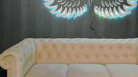 Anne online show from 01.24.25